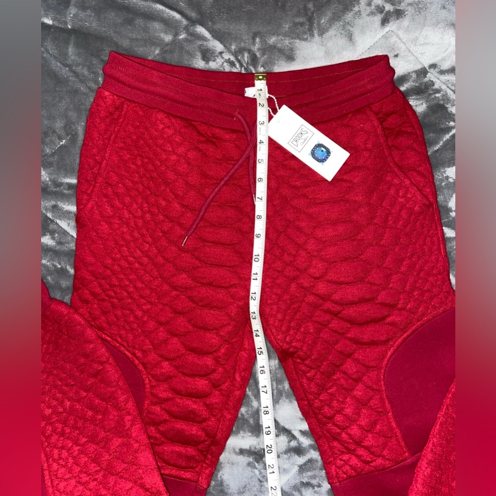 NWT Crooks and Castles brand quilted women’s pants size M